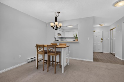 Photo 12 at 208 - 2288 W 12th Avenue, Kitsilano, Vancouver West