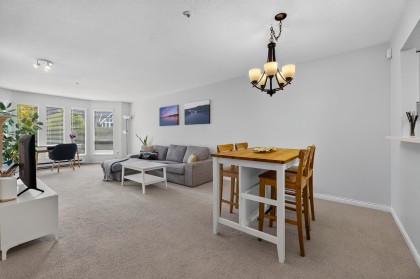 Photo 9 at 208 - 2288 W 12th Avenue, Kitsilano, Vancouver West