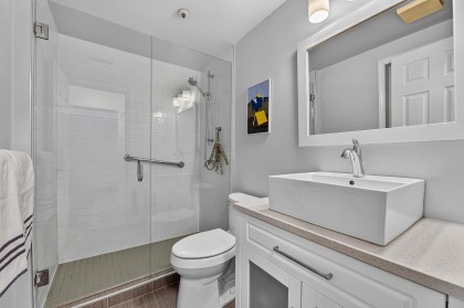 Photo 24 at 208 - 2288 W 12th Avenue, Kitsilano, Vancouver West