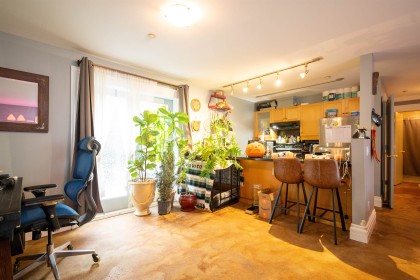 Photo 12 at 1119 Pendrell Street, West End VW, Vancouver West