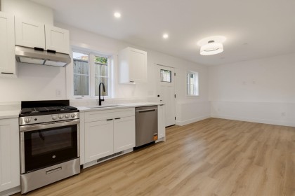 Photo 27 at 1 - 326 W 14th Street, Central Lonsdale, North Vancouver