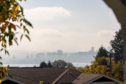 Photo 36 at 1 - 326 W 14th Street, Central Lonsdale, North Vancouver
