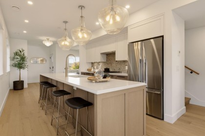 Photo 9 at 1 - 326 W 14th Street, Central Lonsdale, North Vancouver