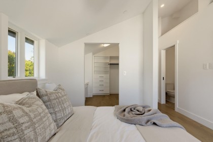 Photo 18 at 1 - 326 W 14th Street, Central Lonsdale, North Vancouver