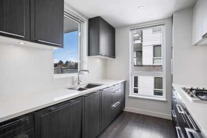 Photo 11 at 608 - 6677 Cambie Street, South Cambie, Vancouver West