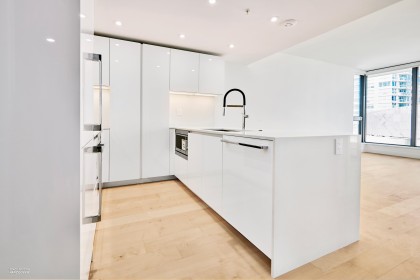 Photo 11 at 807 - 135 E 13th Street, Central Lonsdale, North Vancouver