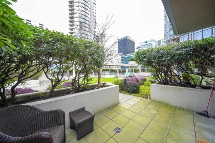 Photo 23 at 303 - 1211 Melville Street, Coal Harbour, Vancouver West