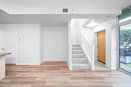 Photo 19 at 303 - 1211 Melville Street, Coal Harbour, Vancouver West