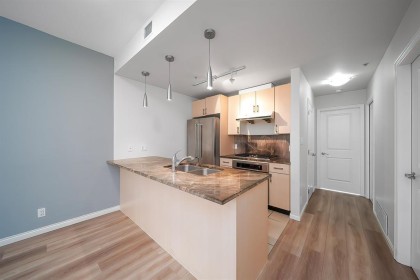 Photo 8 at 303 - 1211 Melville Street, Coal Harbour, Vancouver West
