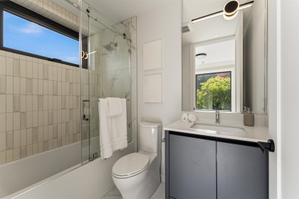 Photo 8 at 1 - 1183 W 33rd Avenue, Shaughnessy, Vancouver West