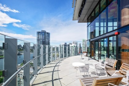 Photo 24 at 306 - 89 Nelson Street, Yaletown, Vancouver West
