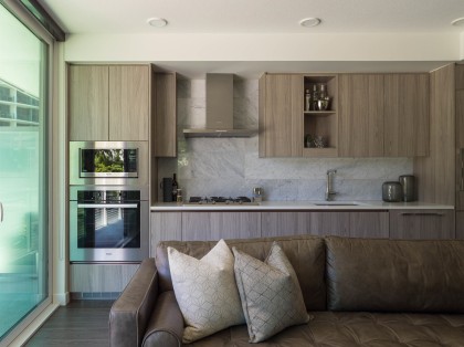Photo 10 at 306 - 89 Nelson Street, Yaletown, Vancouver West