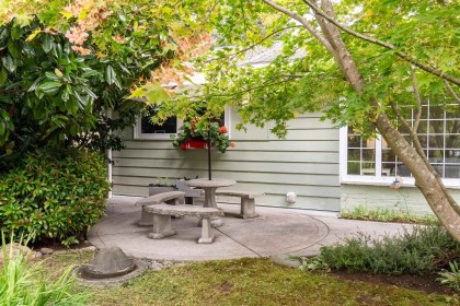Photo 3 at 1222 Rosewood Crescent, Norgate, North Vancouver