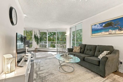 Photo 13 at 403 - 2024 Fullerton Avenue, Pemberton NV, North Vancouver