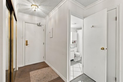 Photo 3 at 403 - 2024 Fullerton Avenue, Pemberton NV, North Vancouver