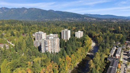 Photo 1 at 403 - 2024 Fullerton Avenue, Pemberton NV, North Vancouver