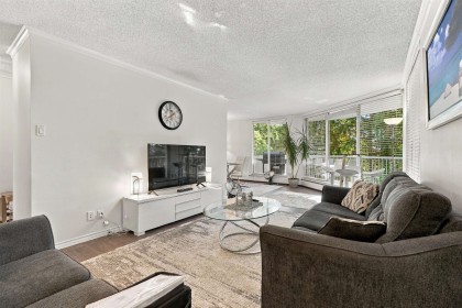 Photo 15 at 403 - 2024 Fullerton Avenue, Pemberton NV, North Vancouver