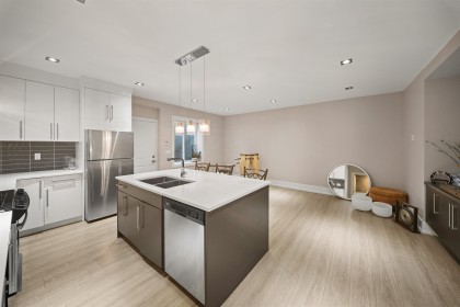 Photo 32 at 966 Beaumont Drive, Edgemont, North Vancouver
