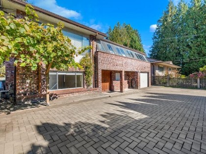 Photo 1 at 938 E 29th Street, Lynn Valley, North Vancouver