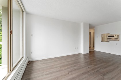 Photo 6 at 802 - 2008 Fullerton Avenue, Pemberton NV, North Vancouver