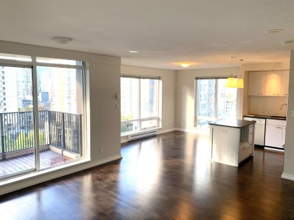 Photo 2 at 1606 - 1055 Homer Street, Yaletown, Vancouver West