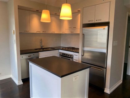 Photo 7 at 1606 - 1055 Homer Street, Yaletown, Vancouver West