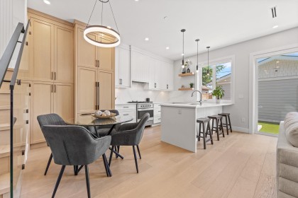 Photo 8 at 2 - 8578 Cartier Street, Marpole, Vancouver West