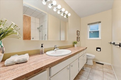 Photo 15 at 4295 Nottingham Road, Lynn Valley, North Vancouver