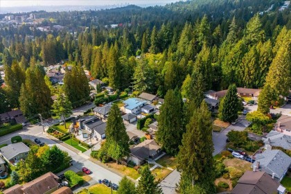 Photo 35 at 4295 Nottingham Road, Lynn Valley, North Vancouver