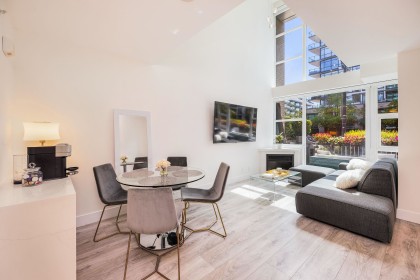 Photo 12 at TH8 - 168 E Esplanade Avenue, Lower Lonsdale, North Vancouver
