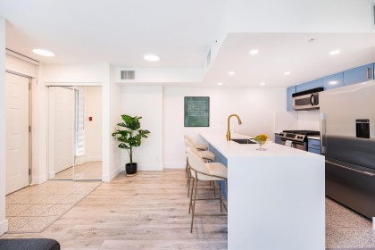 Photo 10 at TH8 - 168 E Esplanade Avenue, Lower Lonsdale, North Vancouver