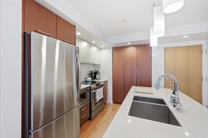 Photo 7 at 102 - 221 E 3rd Street, Lower Lonsdale, North Vancouver