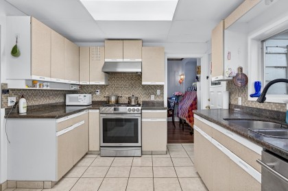 Photo 19 at 1275 Park Drive, South Granville, Vancouver West