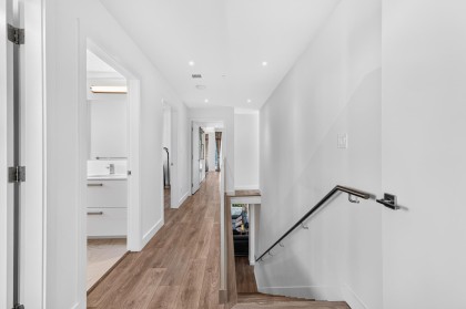 Photo 13 at 759 W 41st Avenue, Cambie, Vancouver West