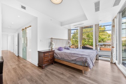 Photo 18 at 759 W 41st Avenue, Cambie, Vancouver West