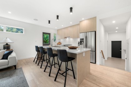 Photo 7 at 2025 Mackay Avenue, Pemberton Heights, North Vancouver