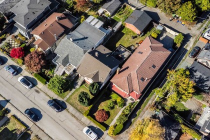 Photo 17 at 3433 W 12th Avenue, Kitsilano, Vancouver West
