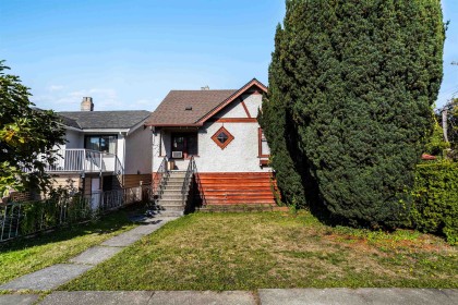 Photo 16 at 3433 W 12th Avenue, Kitsilano, Vancouver West