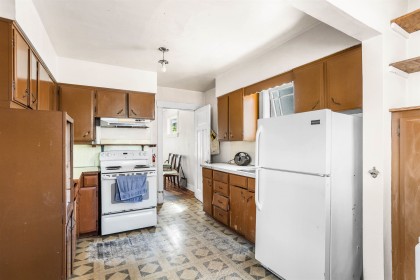 Photo 11 at 3433 W 12th Avenue, Kitsilano, Vancouver West
