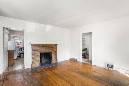 Photo 8 at 3433 W 12th Avenue, Kitsilano, Vancouver West