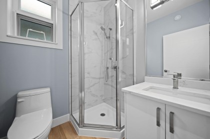 Photo 9 at 1 - 2557 W King Edward Street, Arbutus, Vancouver West
