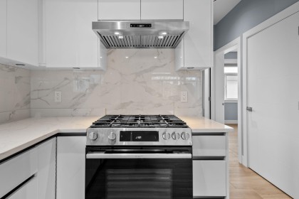 Photo 4 at 2 - 2557 W King Edward Street, Arbutus, Vancouver West