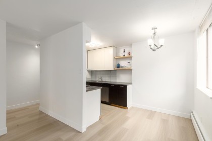 Photo 6 at 604 - 2016 Fullerton Avenue, Pemberton NV, North Vancouver