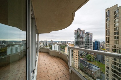 Photo 27 at 1801 - 717 Jervis Street, West End VW, Vancouver West