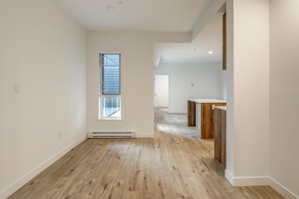 Photo 4 at 517 - 3594 Malsum Drive, Roche Point, North Vancouver