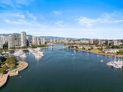 Photo 5 at 1202 - 1383 Marinaside Crescent, Yaletown, Vancouver West