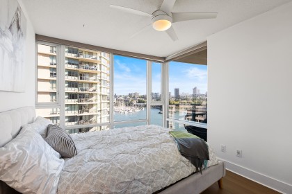 Photo 15 at 1202 - 1383 Marinaside Crescent, Yaletown, Vancouver West