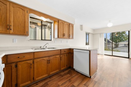 Photo 12 at 768 W. 66th Avenue, Marpole, Vancouver West