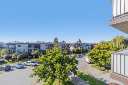 Photo 28 at 205 - 252 W 2nd Street, Lower Lonsdale, North Vancouver