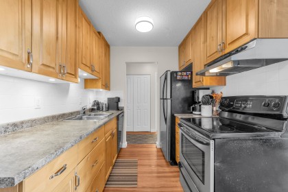 Photo 5 at 205 - 252 W 2nd Street, Lower Lonsdale, North Vancouver